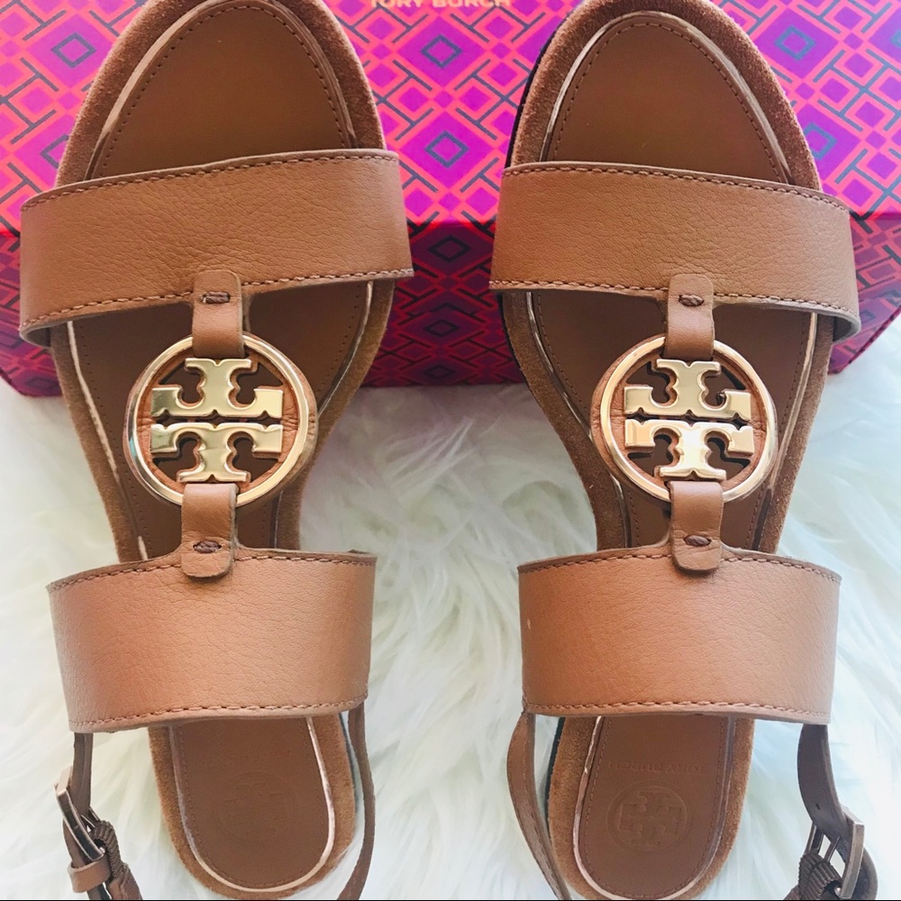 NEW TORY BURCH METAL MILLER LEATHER SANDALS - Picture 2 of 12